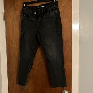 Old navy mid rise boyfriend jeans